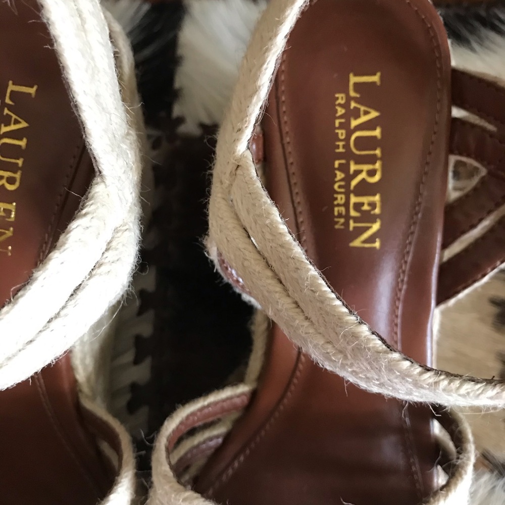 NWOT RALPH LAUREN SANDALS.  NEW LISTING! - Picture 5 of 6